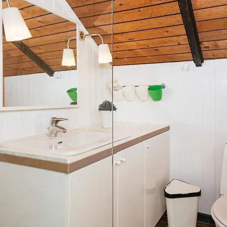 5 Person Holiday In Harbo Re